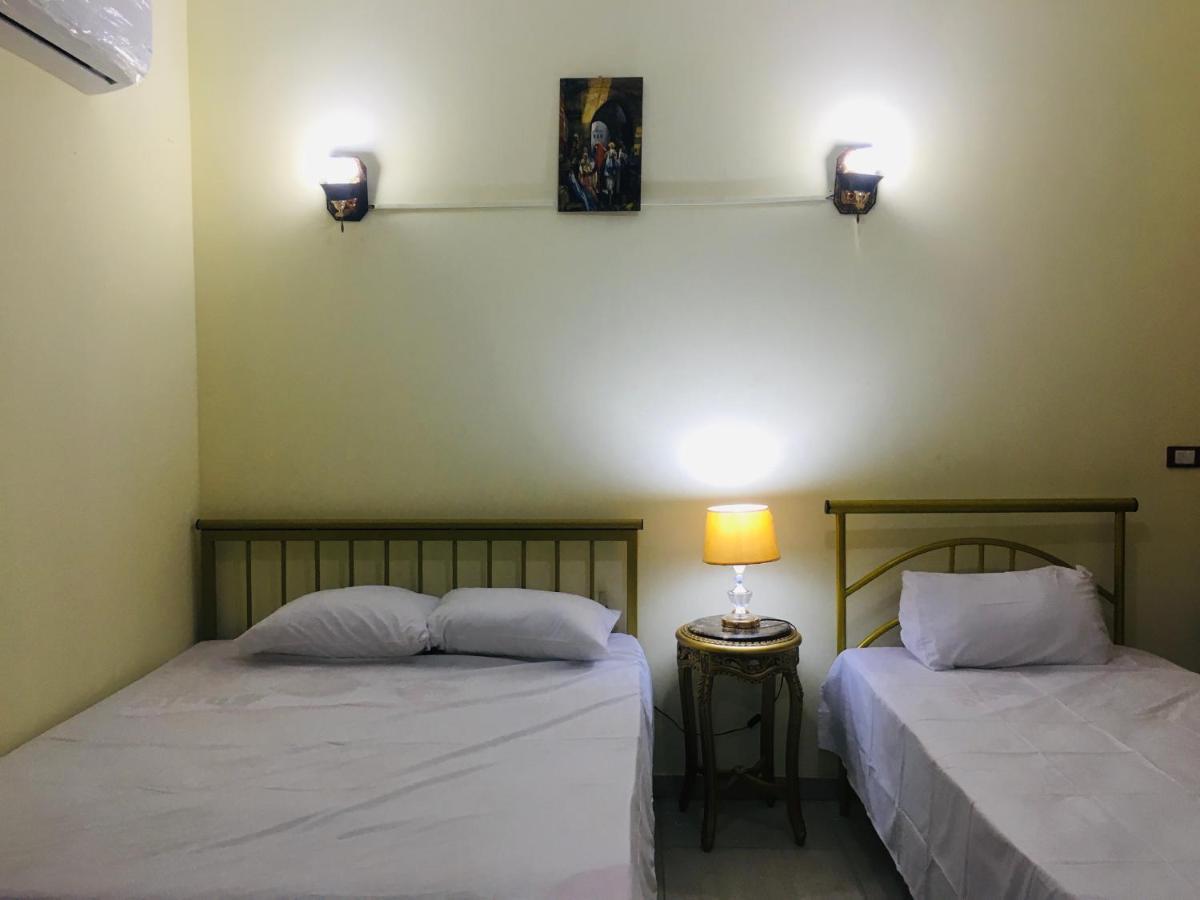 Bella Casa Cairo Ostello Esterno foto