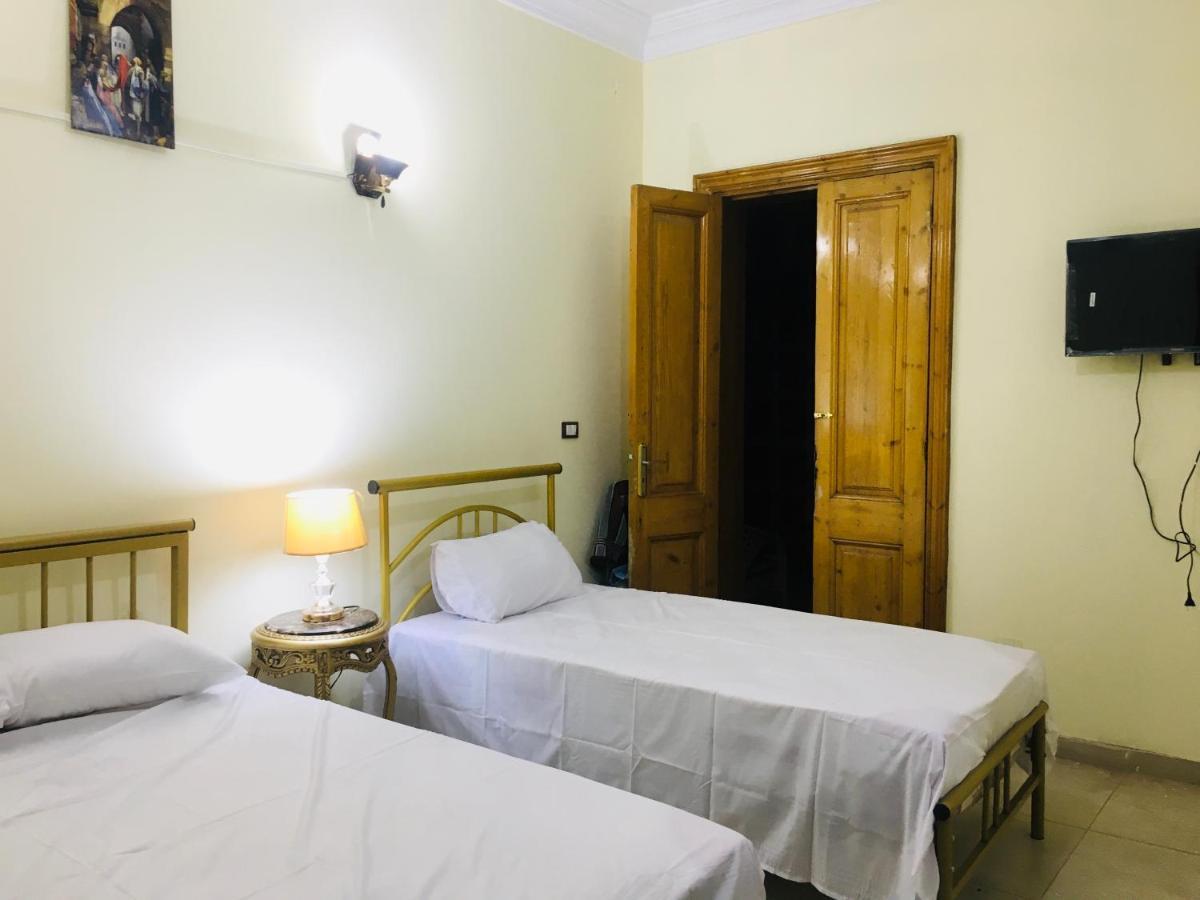 Bella Casa Cairo Ostello Esterno foto
